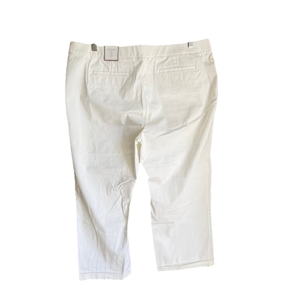 Chico's White Ultimate Fit Crop Pants Size XL/16 Classic Elastic Waist Slimming - Picture 12 of 13